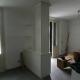 Soluzione atrezzata con rivestimento colonna
